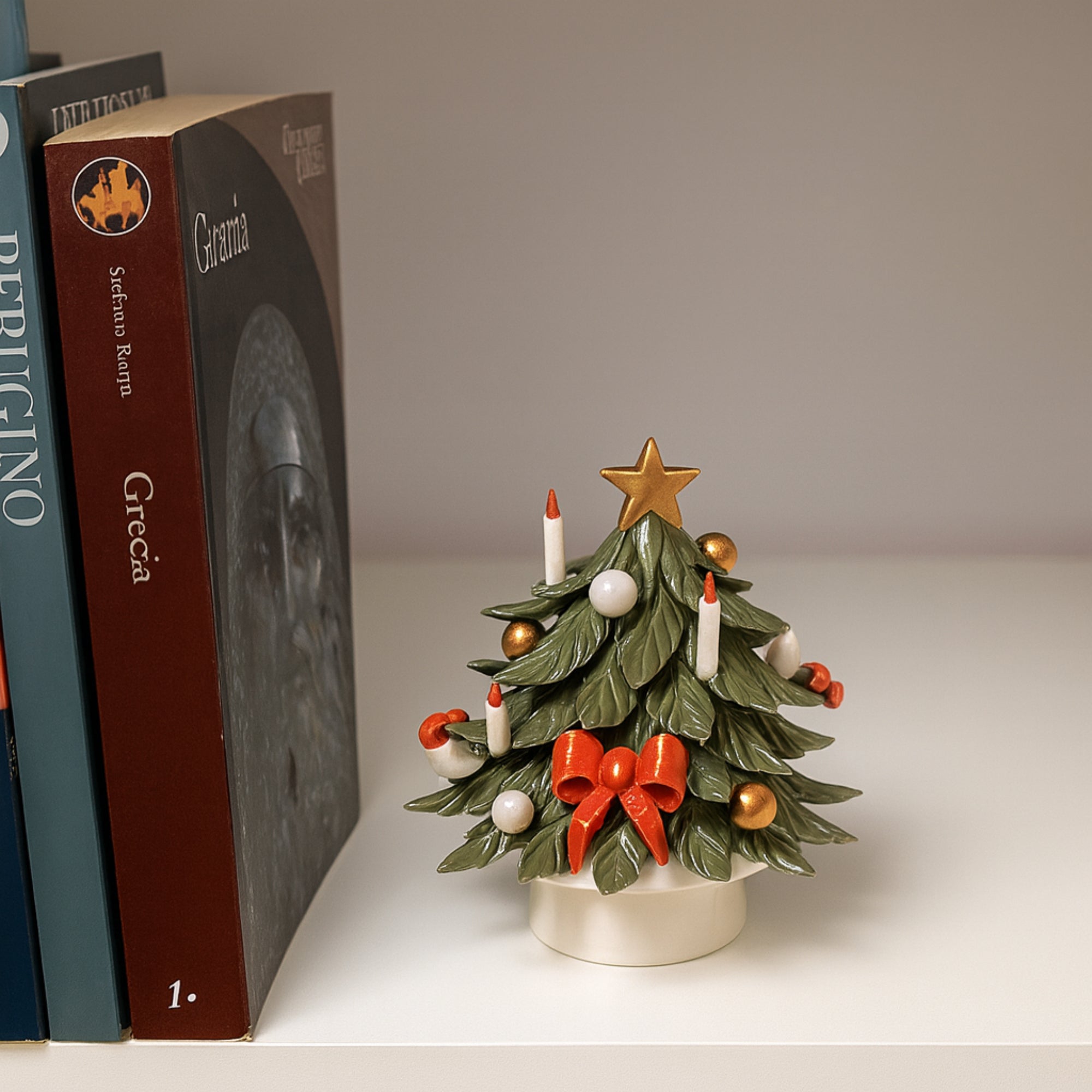 Artistic porcelain from Capodimonte – Buy online! – Museum Shop Italy