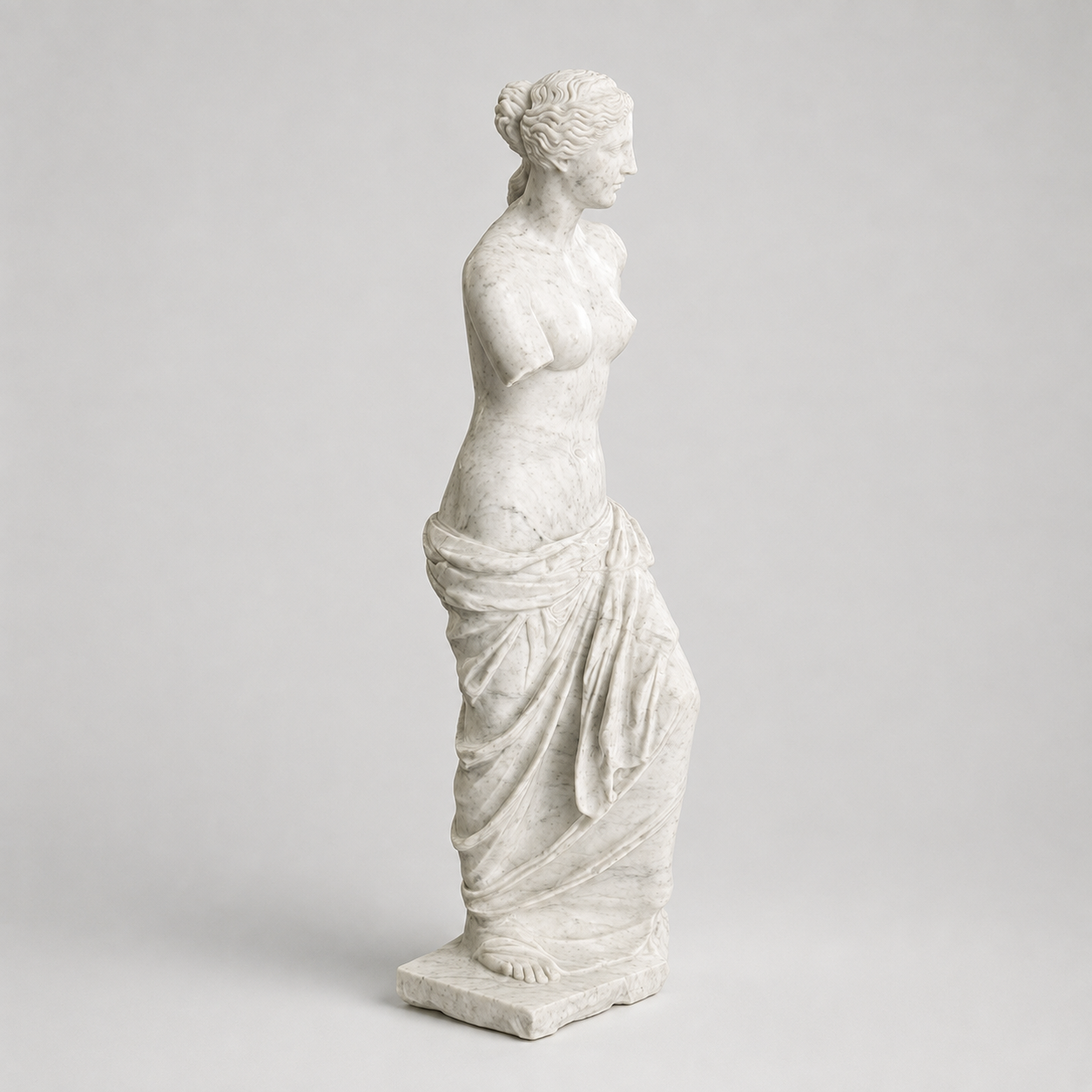 Venus de Milo — Sculpture in Carrara Marble | Sculpted in Italy