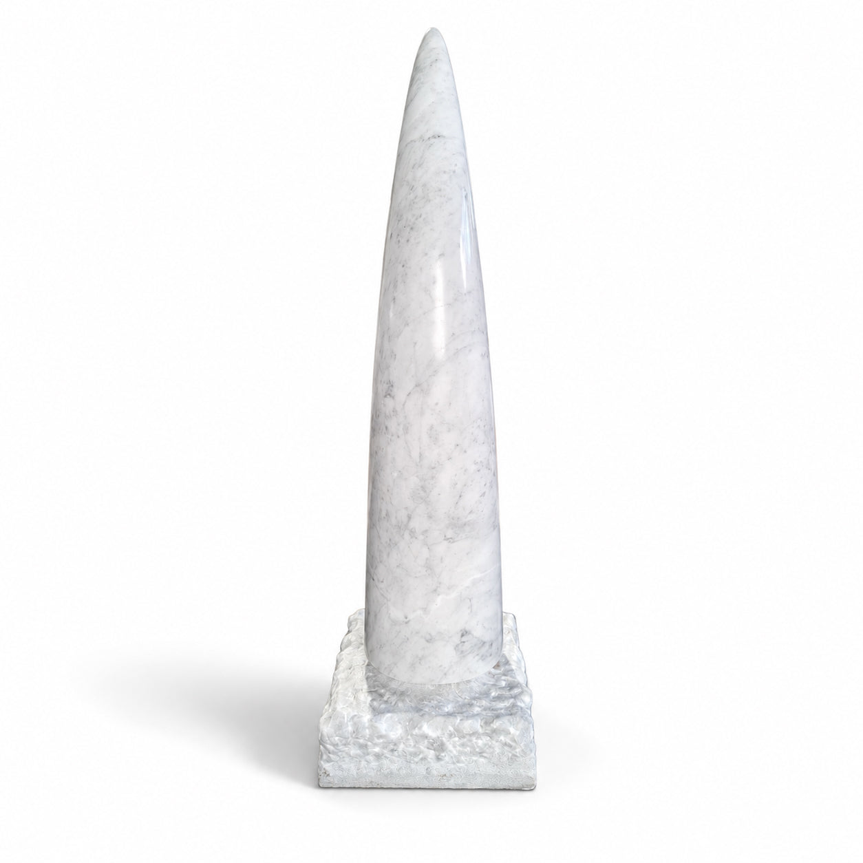 Corno Diseño Escultura en Mármol de Carrara – Amuleto de la Suerte 75 cm
