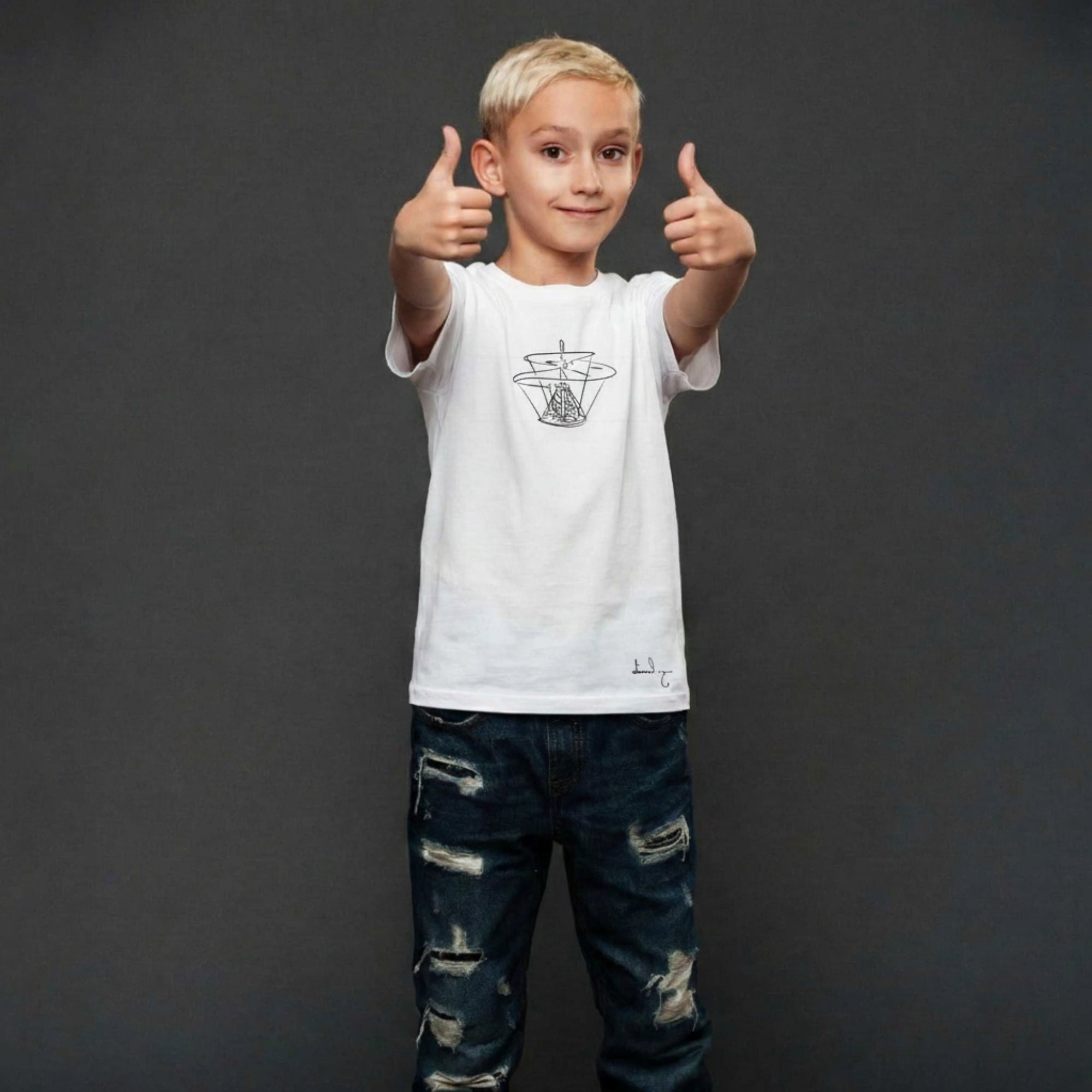 T-shirt bambini ispirata a Leonardo da Vinci, tra arte e ingegneria.