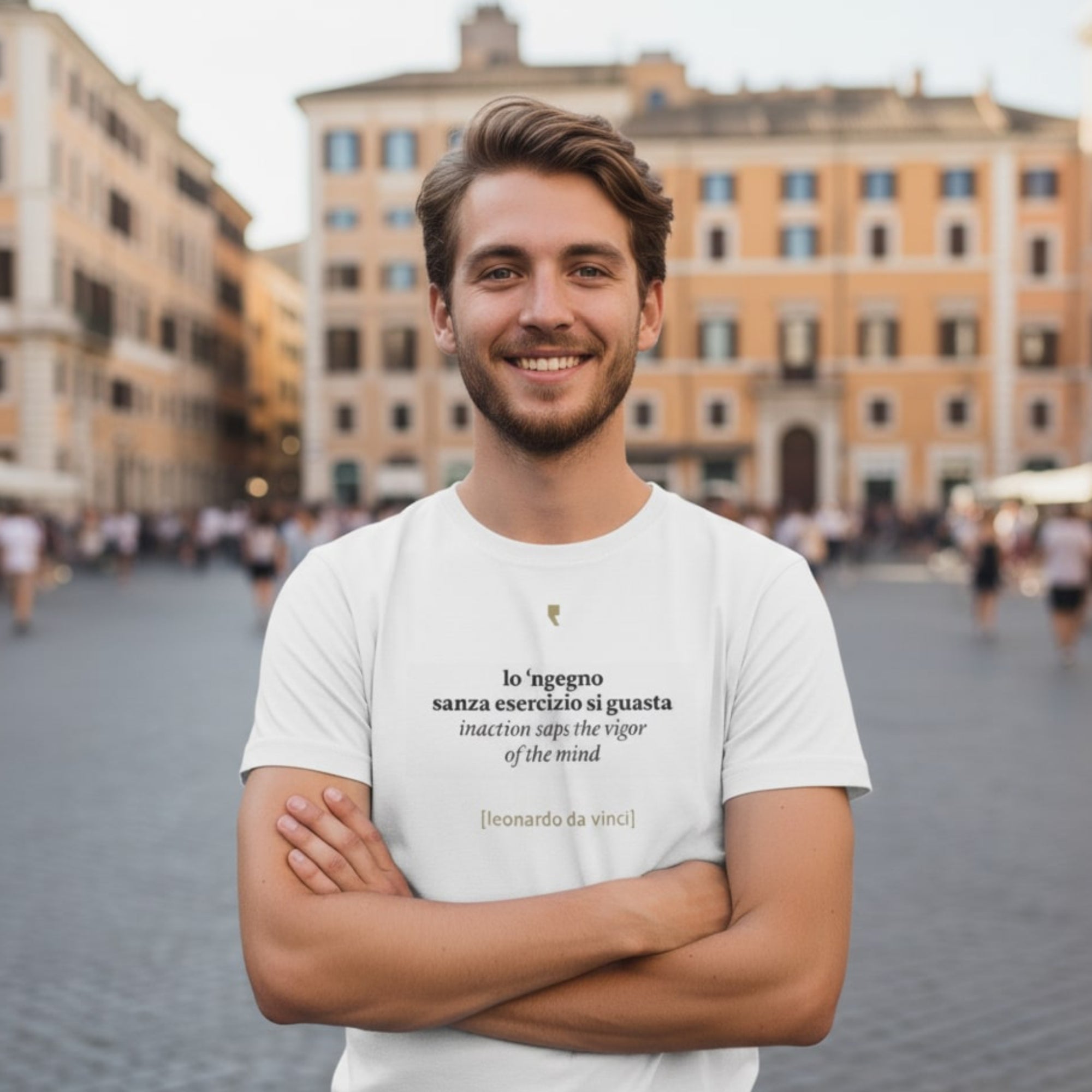 T-shirt minimalista ispirata a Leonardo da Vinci, con grafica semplice in stile rinascimentale.