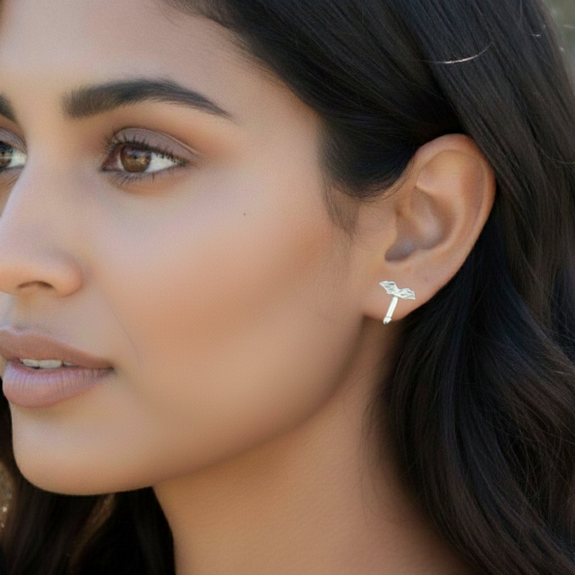 Boucles d'oreilles lobe avec phallus ailé de Pompéi - Argent 925