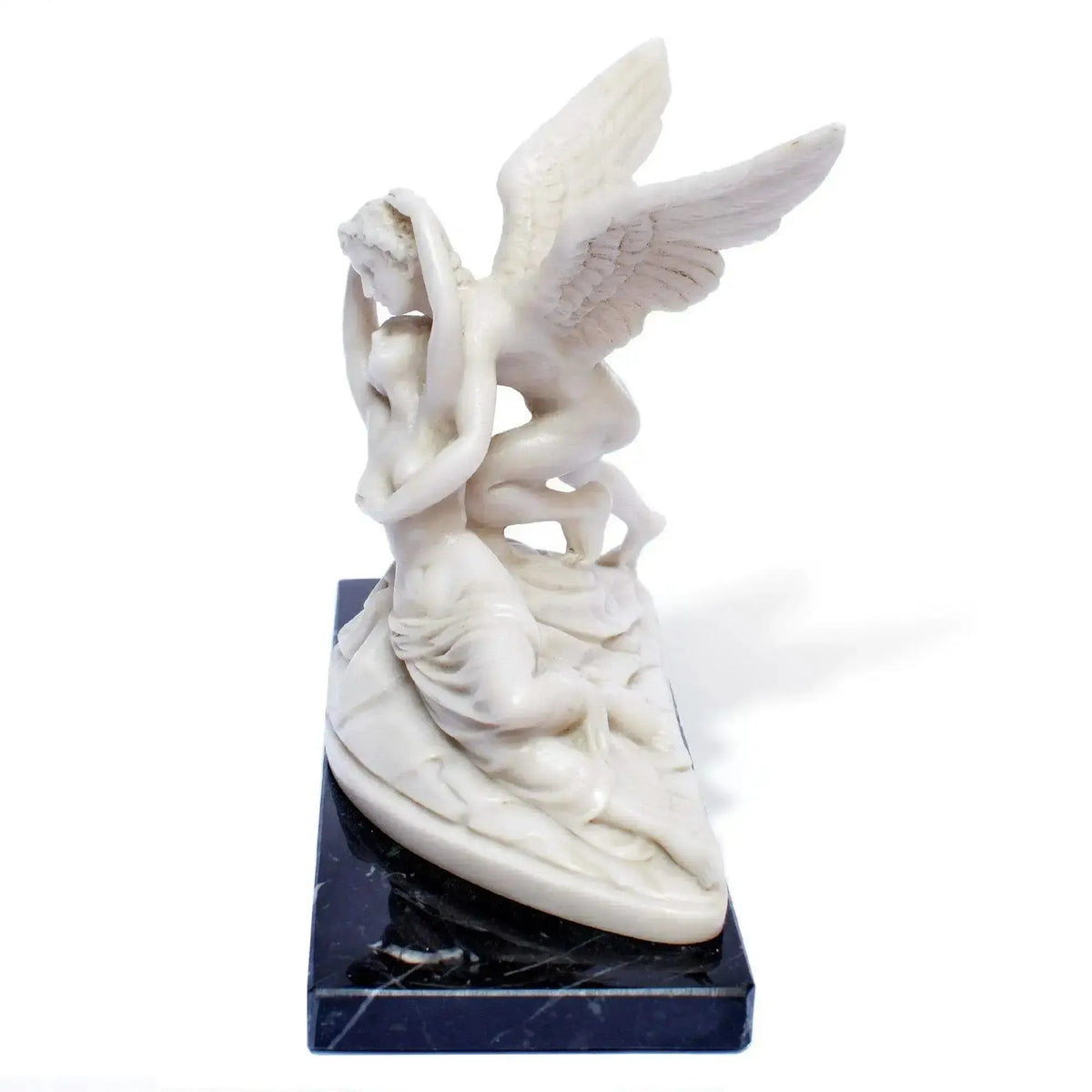 Side view of the Cupid and Psyche statue by Canova.