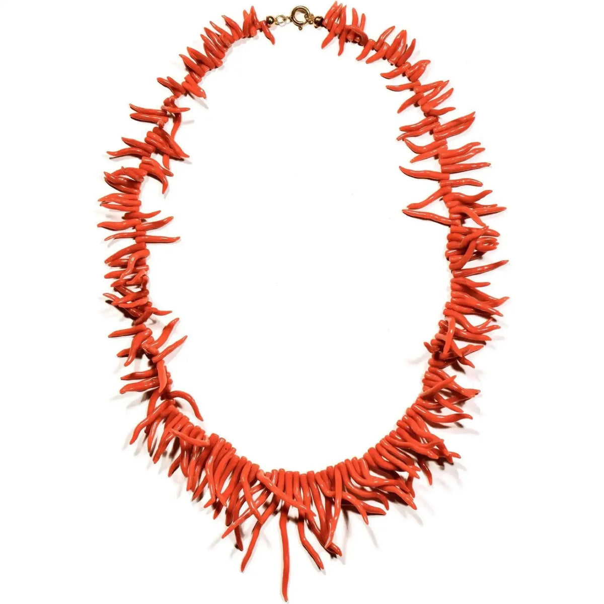 Collier avec cornes porte-bonheur en corail rouge