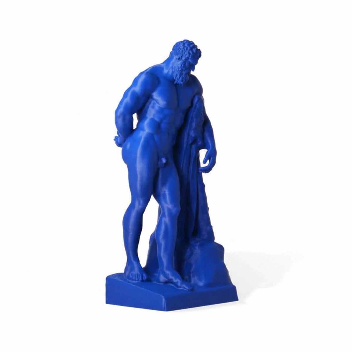 Ercole Farnese stampato in 3D blu, vista di tre quarti su fondo bianco.