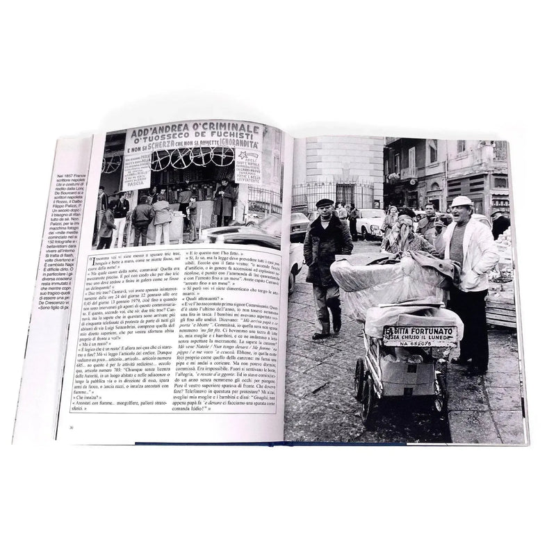 Scène de la vie quotidienne à Naples tirée du livre "La Napoli di Bellavista"