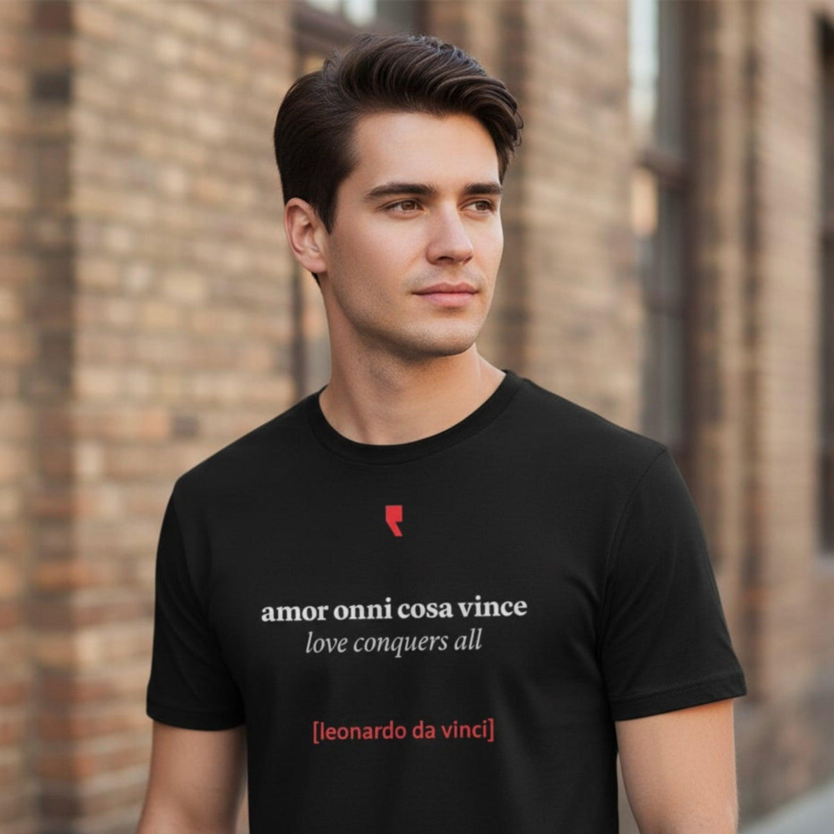 Camiseta minimalista inspirada en Leonardo da Vinci, con gráfico sencillo en estilo renacentista.