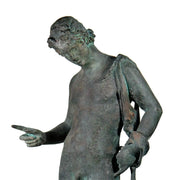 Primo piano, statua in bronzo di Narciso