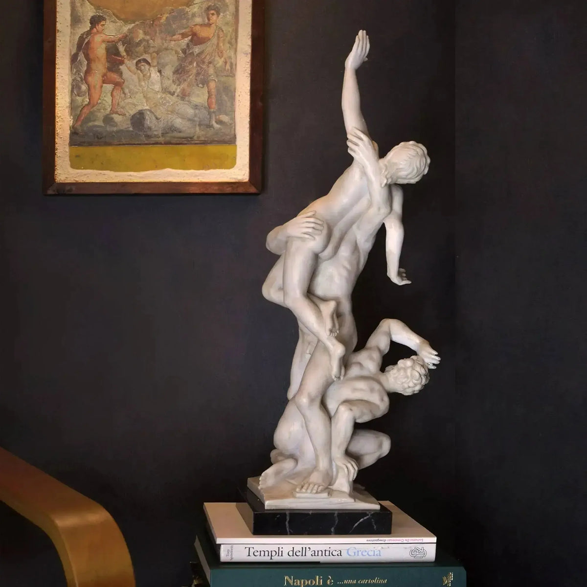 Estatua de mármol del Rapto de las Sabinas de Giambologna.