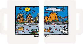 Due lati della tazza bianca con panorama colorato di Napoli e Vesuvio