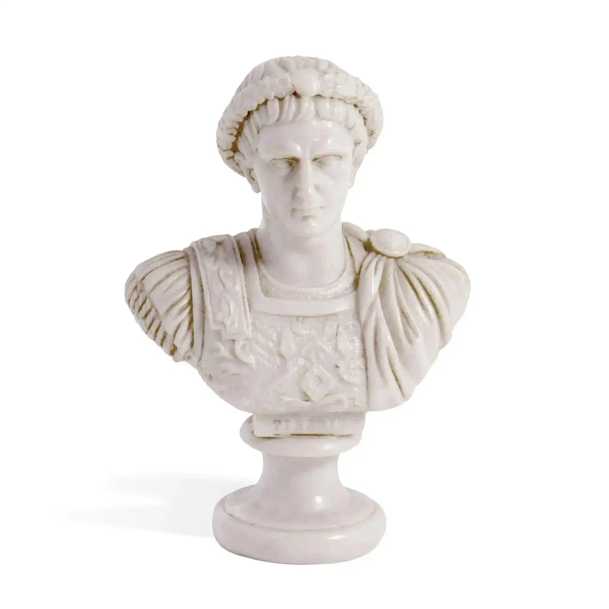 Busto di Tiberio in marmo ricomposto con corona e corazza, su fondo bianco