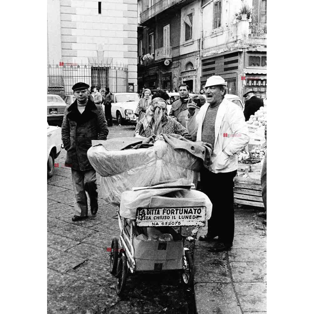 Photographie 31 - La Naples de Bellavista - Luciano De Crescenzo - Museum-Shop.it