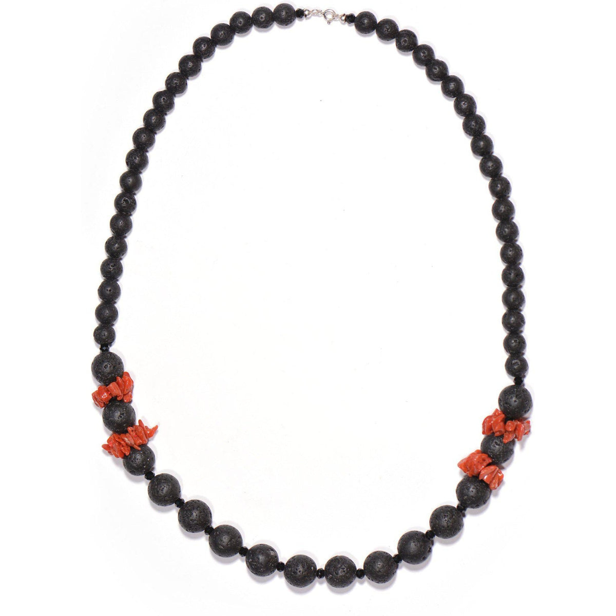 Collier avec pierre de lave, corail rouge et onyx