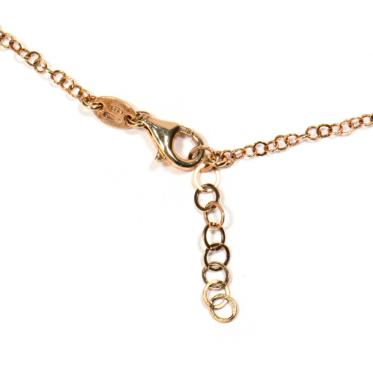 Primo piano della Collana con Medagliette Pendenti in argento 925 placcata oro 18k chiusura 