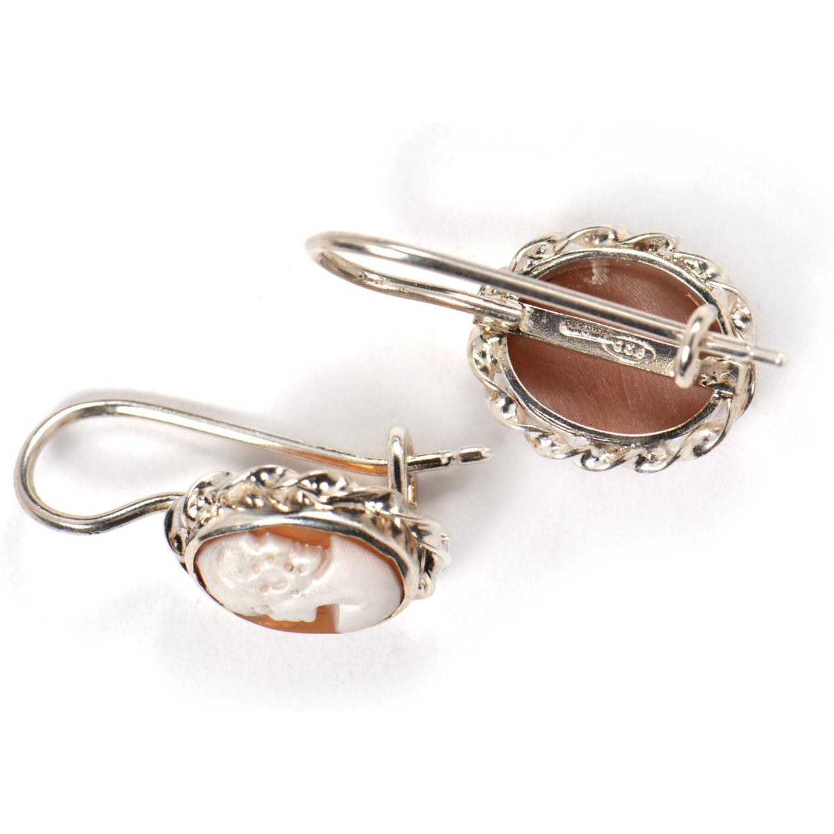 Silver earrings with cameo